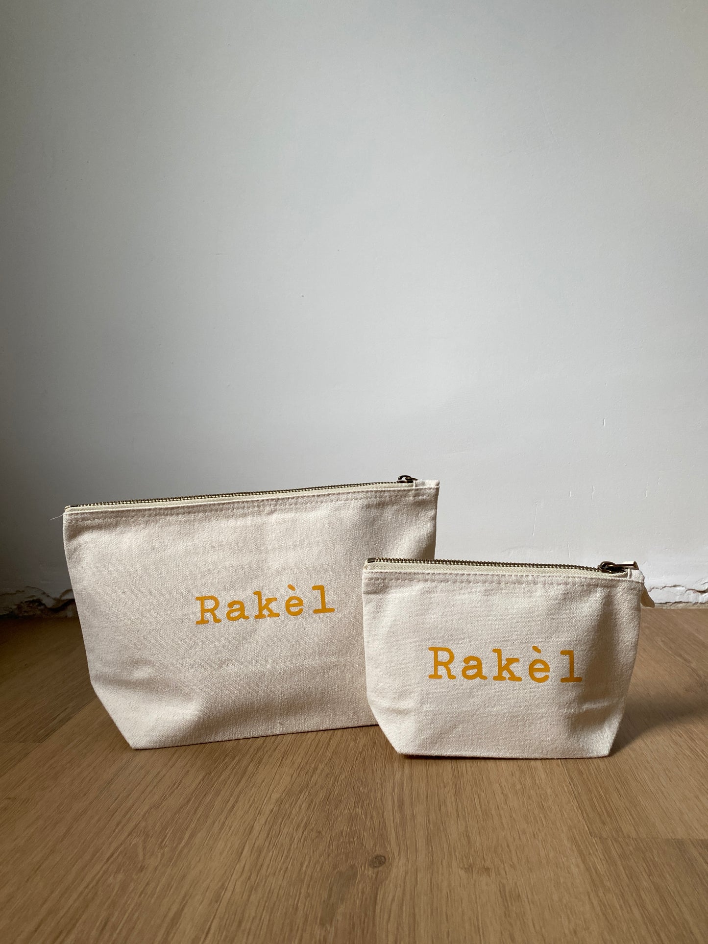 Set weekendtas + 2 toiletzakken